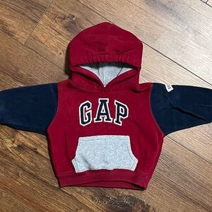 Baby GAP Infants Hoodie in Red and Navy